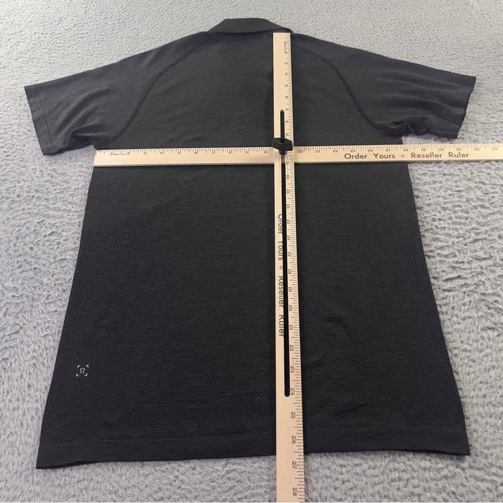 Lululemon Metal Vent Tech Polo Shirt Mens Small Black Short Sleeve Athleisure - Picture 3 of 8